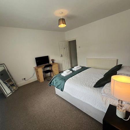 The Coral Guest House 1 Fratton Park Портцмаус Экстерьер фото