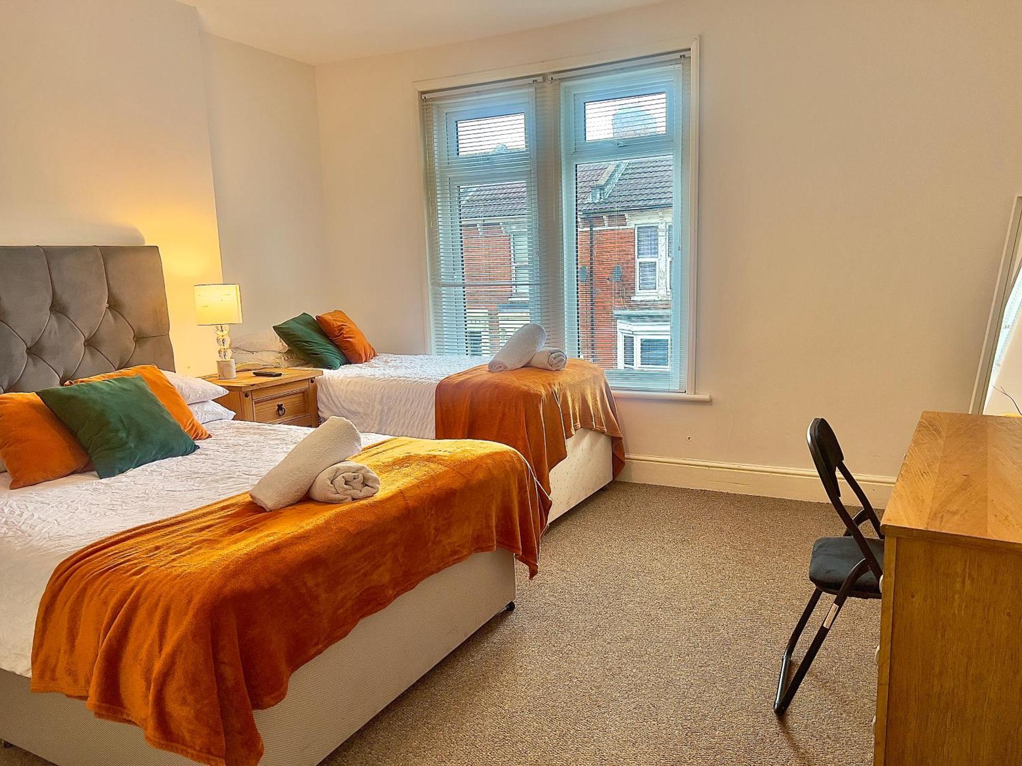 The Coral Guest House 1 Fratton Park Портцмаус Экстерьер фото
